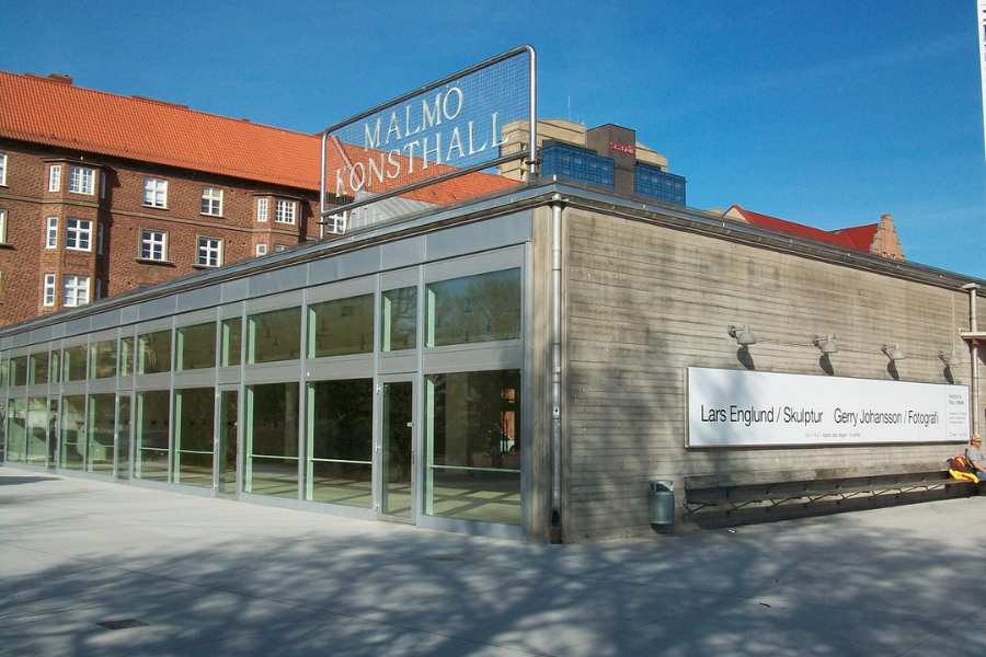 Visit the Malmö Konsthall